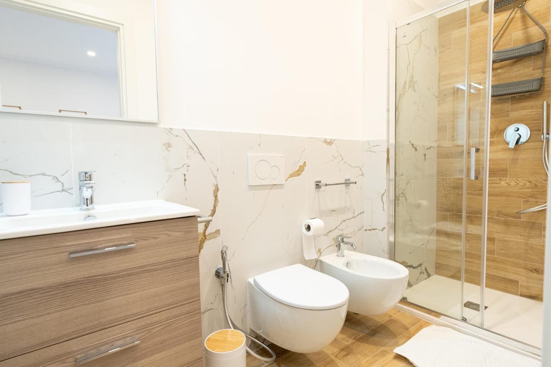 La Dolce Vita Rooms Рим Экстерьер фото